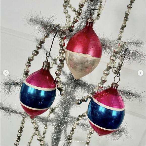 Vintage Christmas Tree Ornaments Teardrop Pink Aqua Blue Glass Poland Set 3 - Picture 7 of 9